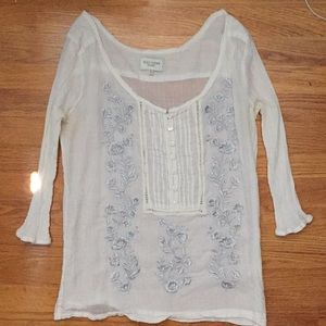 Gilly Hicks shirt with beautiful flower embroidery